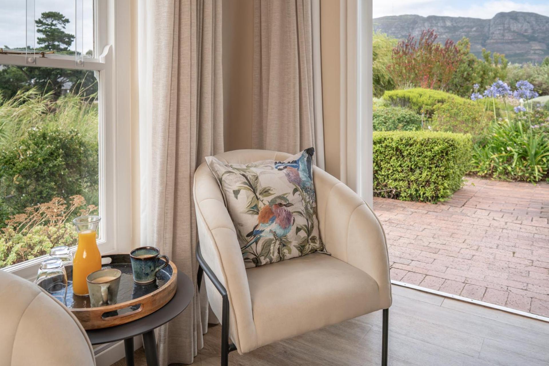 The Dongola Guesthouse Cape Town Room photo